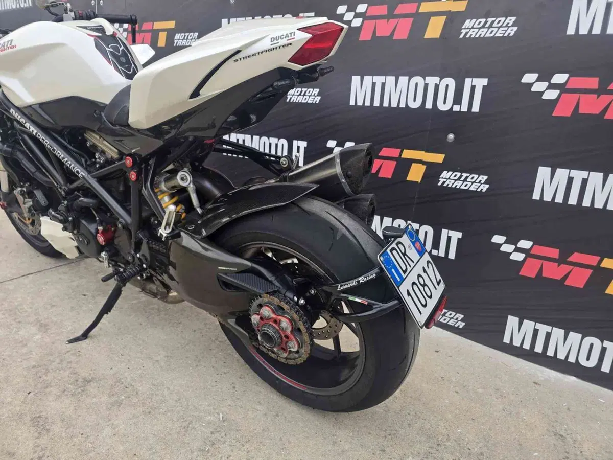 Ducati Streetfighter (2009 - 12) (4)