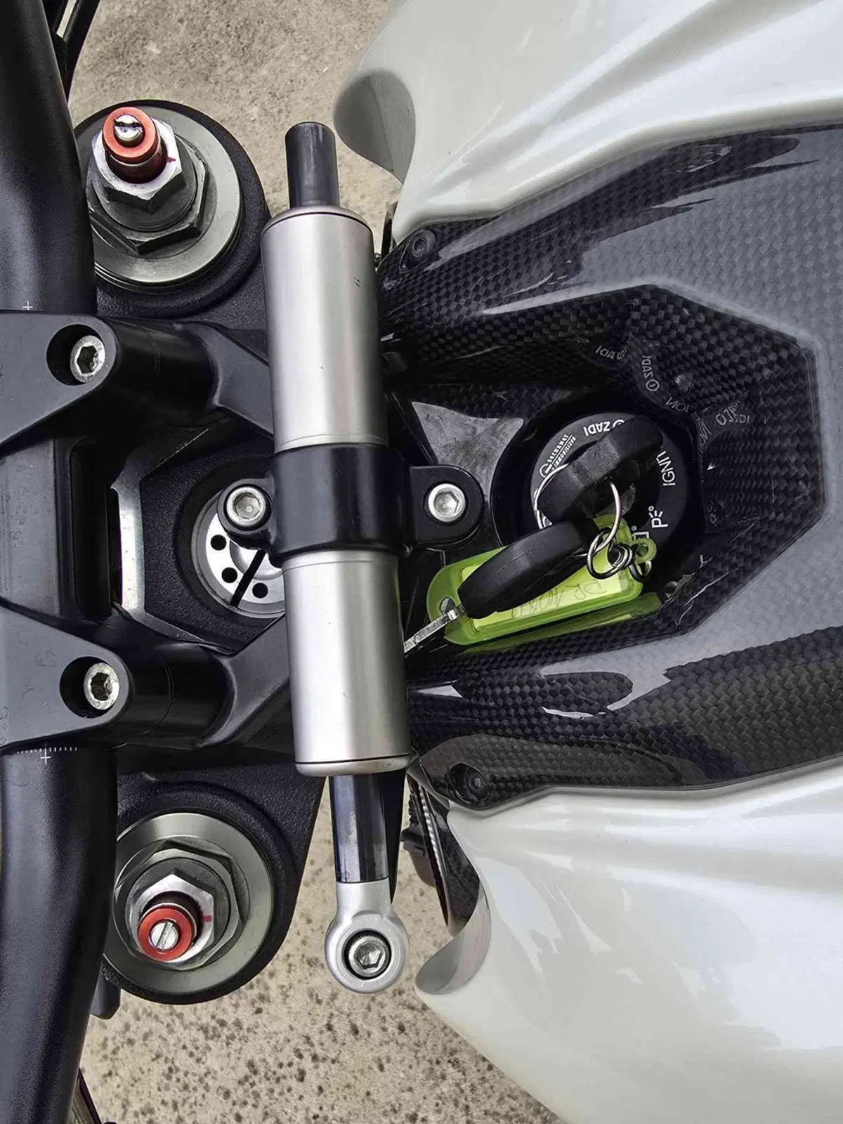 Ducati Streetfighter (2009 - 12) (50)