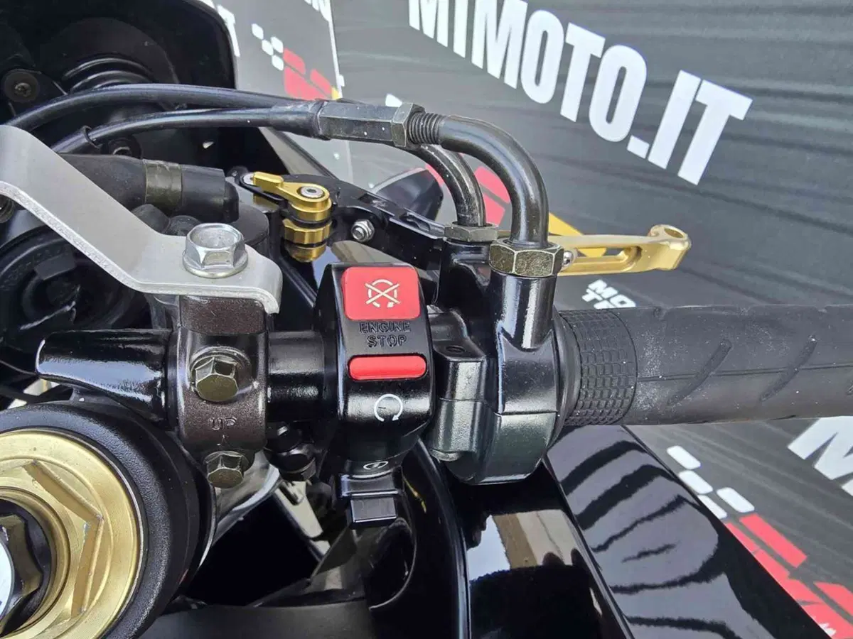 Honda CBR 1000 RR Fireblade (2006 - 07) (21)