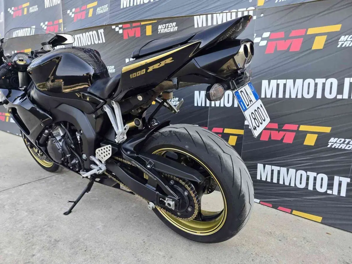 Honda CBR 1000 RR Fireblade (2006 - 07) (3)