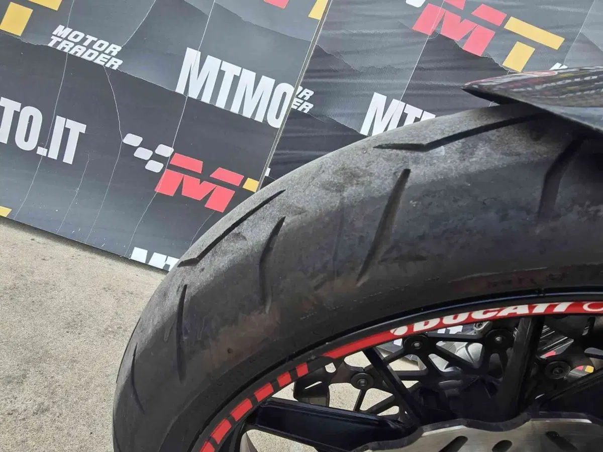 Ducati Multistrada 1200 S Pikes Peak (2010 - 12) (25)