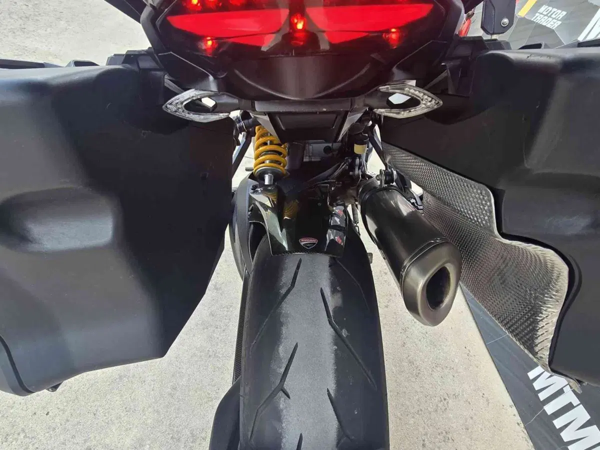Ducati Multistrada 1200 S Pikes Peak (2010 - 12) (16)