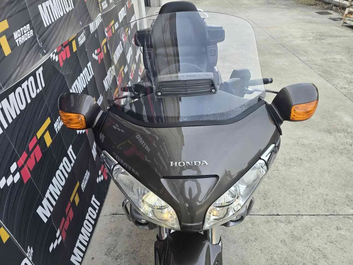 Honda GL 1800 Gold Wing (2007 - 11) (47)