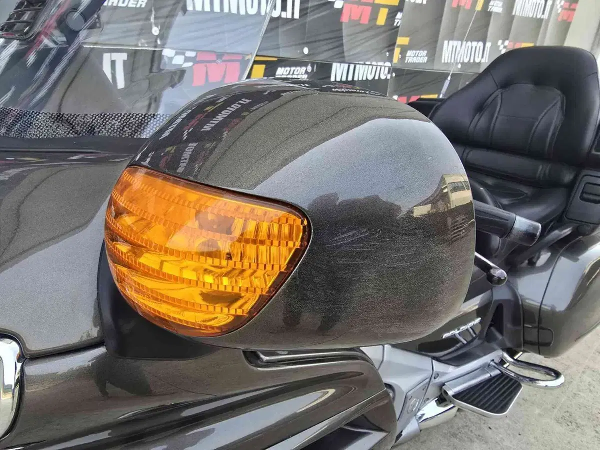 Honda GL 1800 Gold Wing (2007 - 11) (29)