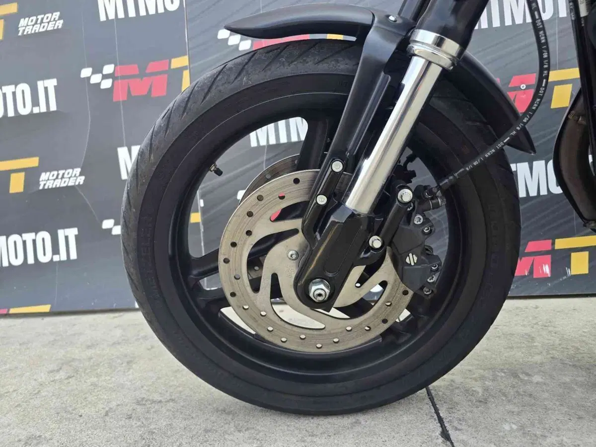 Harley-Davidson 1200 XR (2009 - 12) (13)