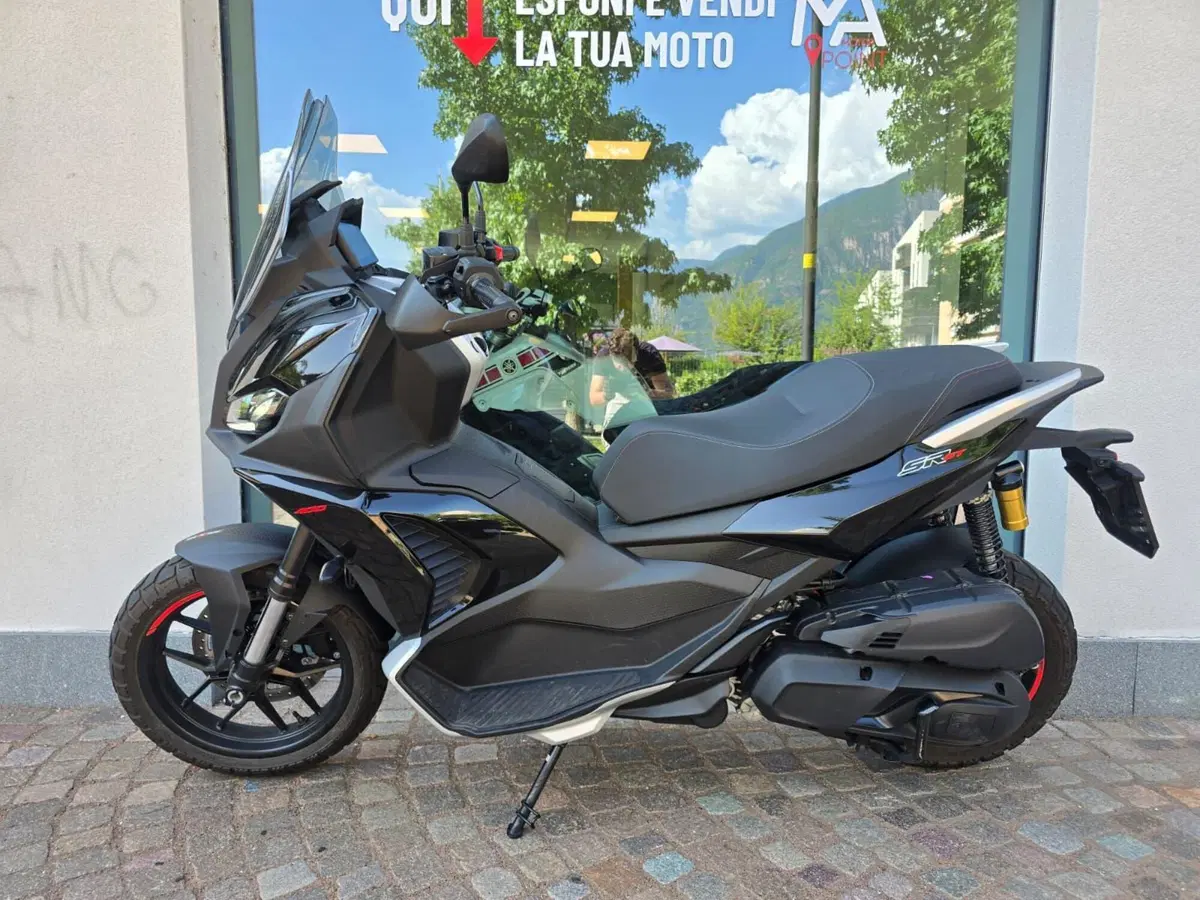 Aprilia SR GT 400 (2026) (4)