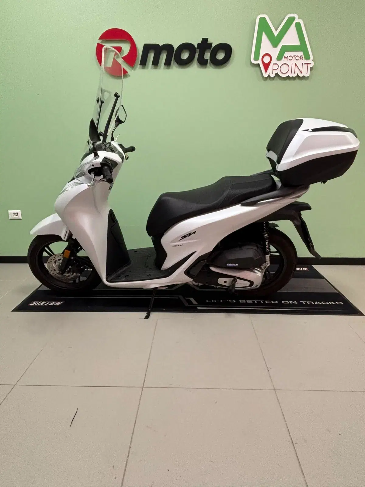 Honda SH 150i (2024 - 25) (2)