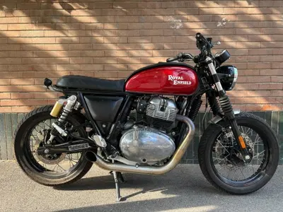 Royal Enfield Interceptor 650 (2021 - 26) usata