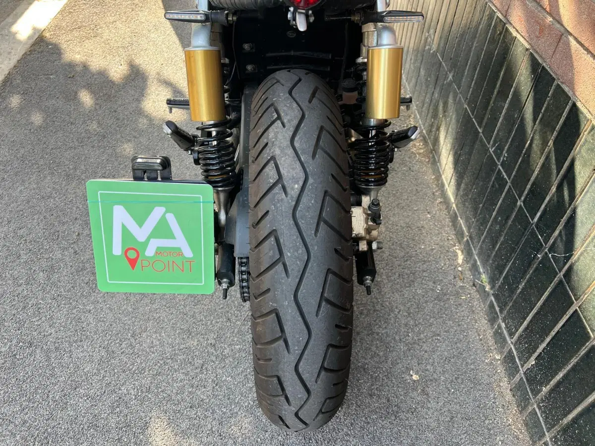 Royal Enfield Interceptor 650 (2021 - 26) (10)