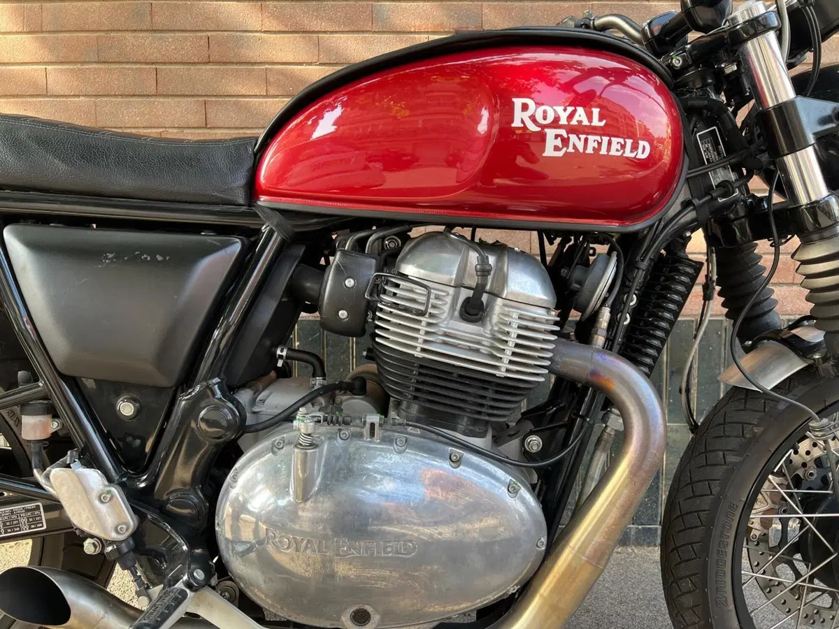 Royal Enfield Interceptor 650 (2021 - 26) (14)