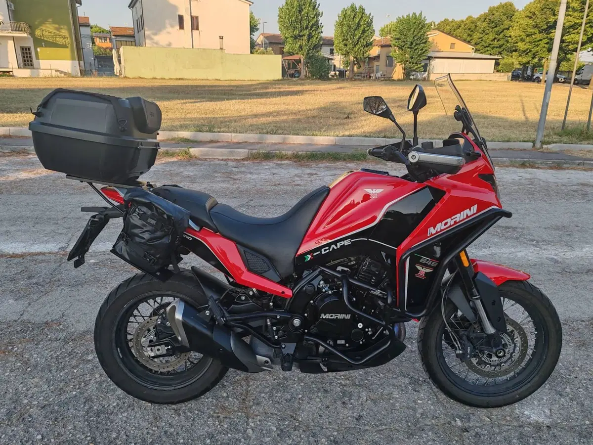 Moto Morini X-Cape 650 (2021 - 26) (6)