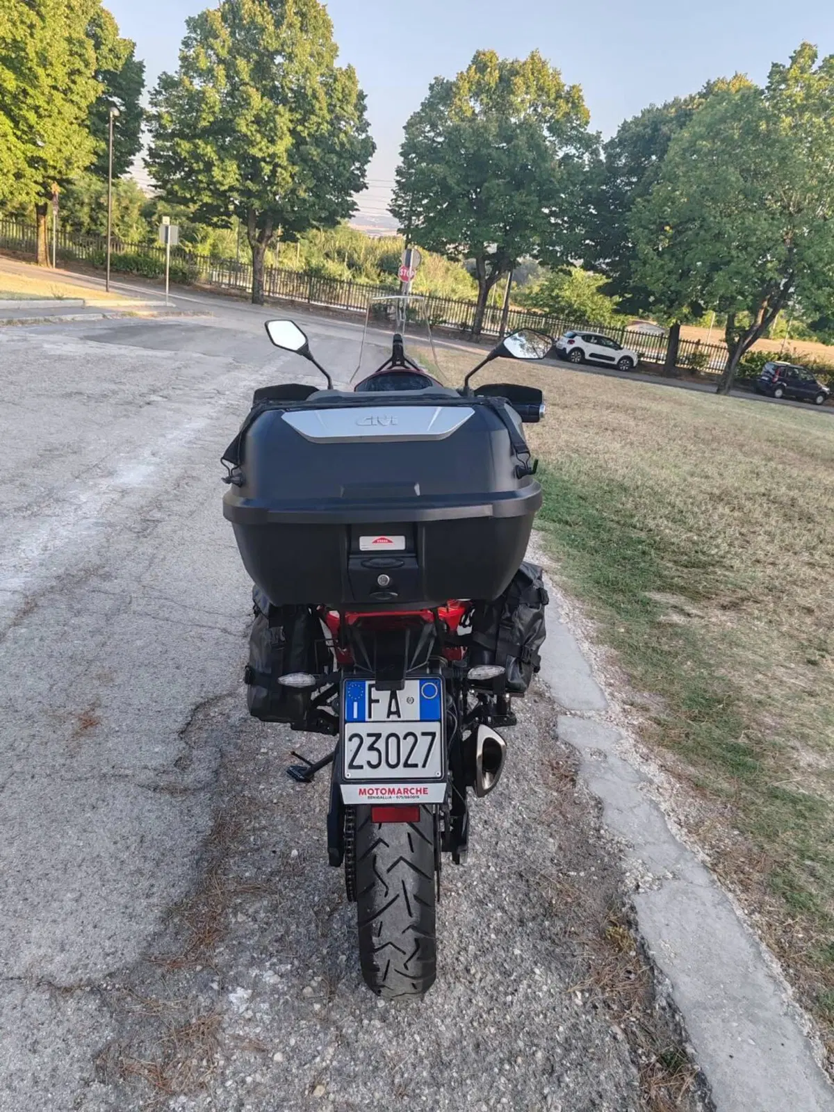 Moto Morini X-Cape 650 (2021 - 26) (9)
