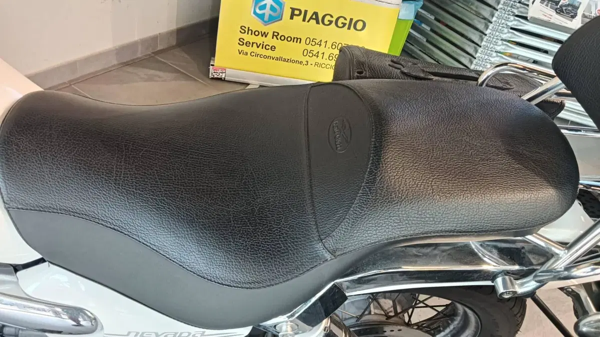 Moto Guzzi Nevada 750 Classic (2008 - 15) (7)