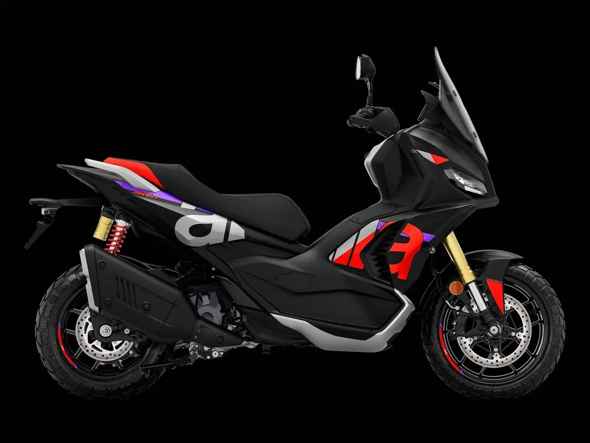 Aprilia SR GT 400 Rally Replica (2026)