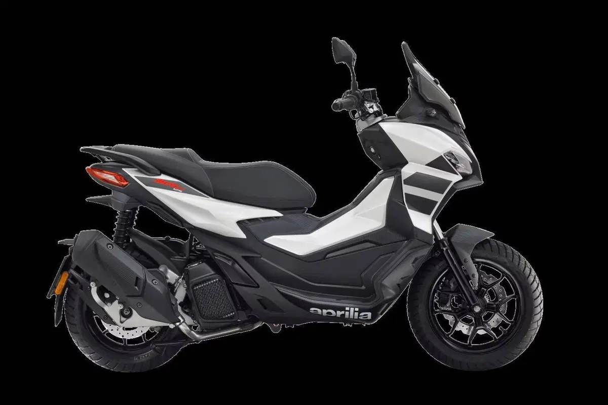 Aprilia SR GT 125 (2025 - 26) (3)