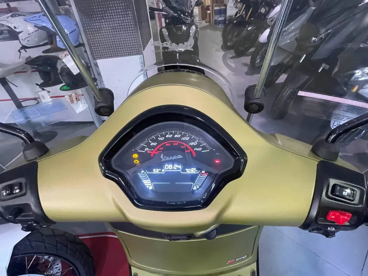 Vespa GTS 310 Supersport (2025 - 26) (6)
