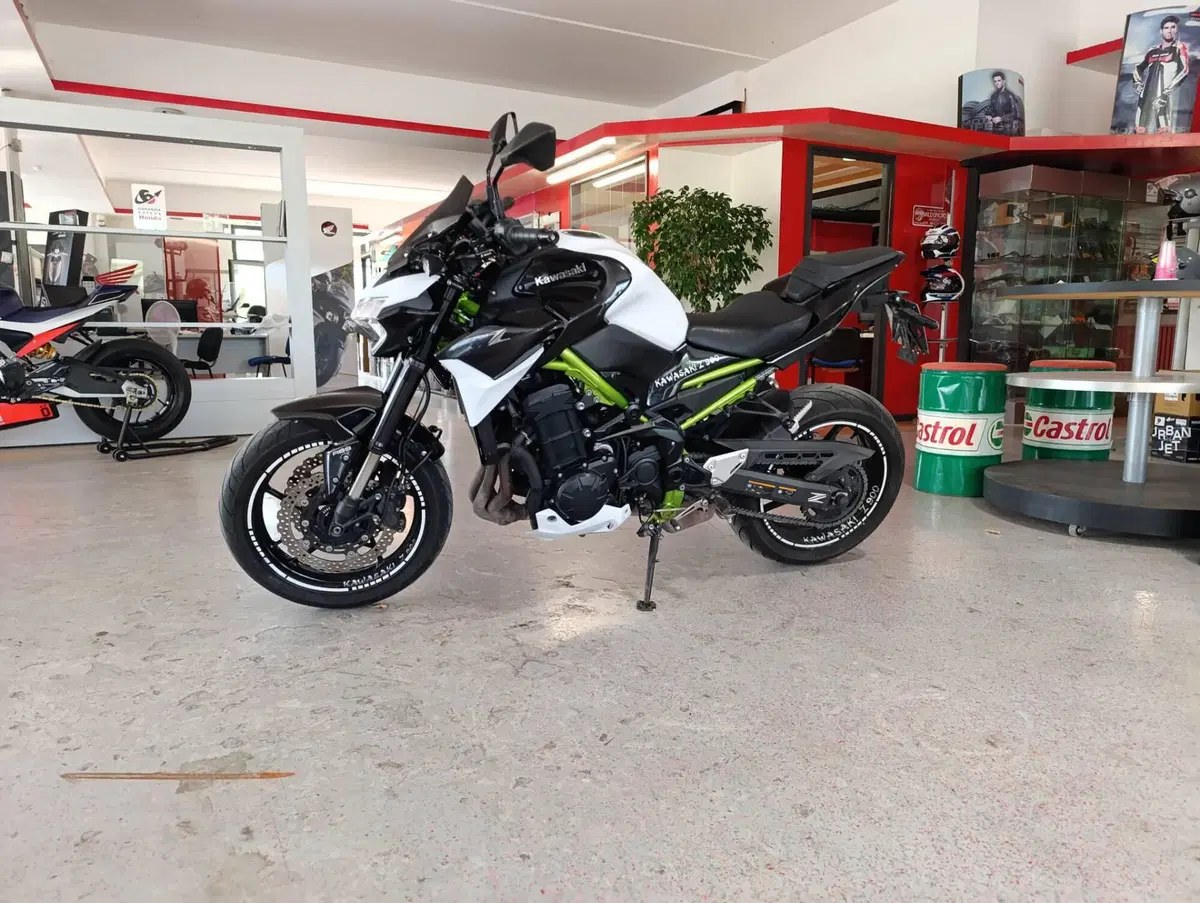 Kawasaki Z 900 (2020) (4)