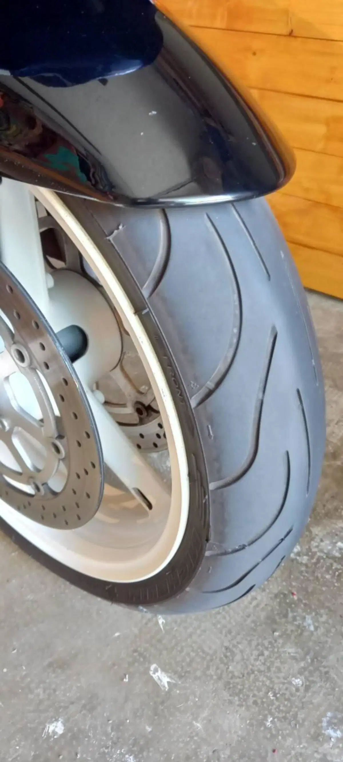 Suzuki GSX R 600 (2001 - 03) (6)