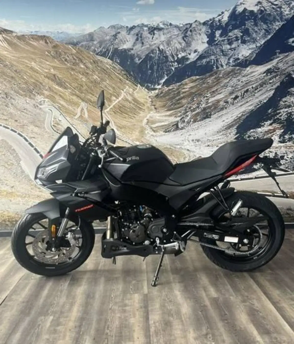 Aprilia Tuono 125 (2025 - 26) (2)