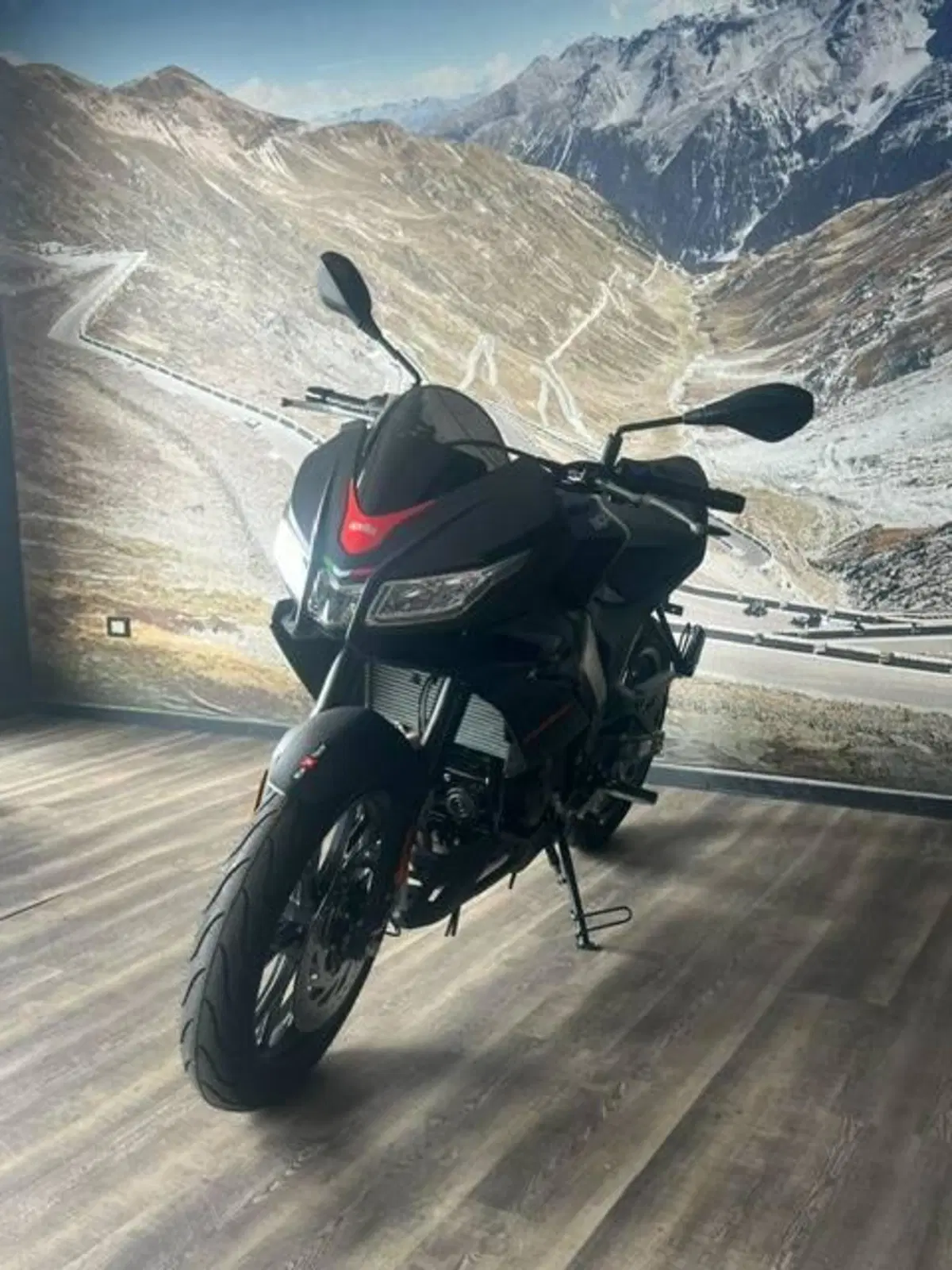 Aprilia Tuono 125 (2025 - 26) (4)