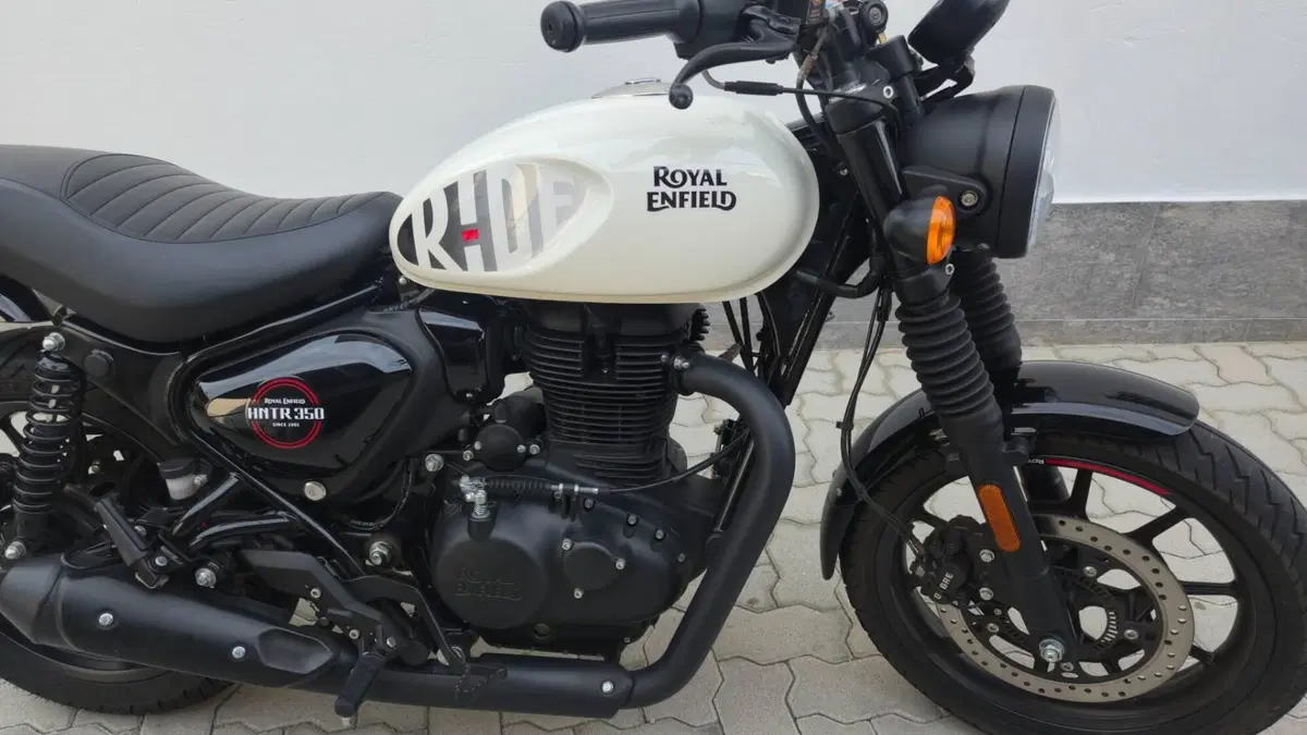 Royal Enfield HNTR 350 (2022 - 26) (2)