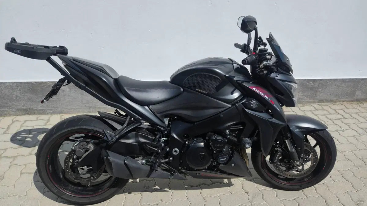 Suzuki GSX-S1000 ABS (2017 - 20) (2)