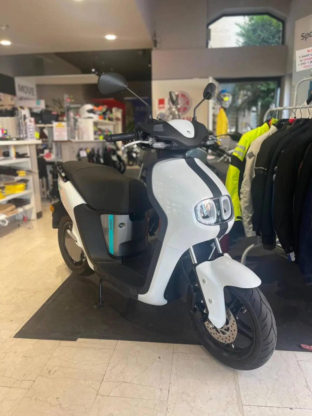 Yamaha Neo's L1e (2022 - 26)