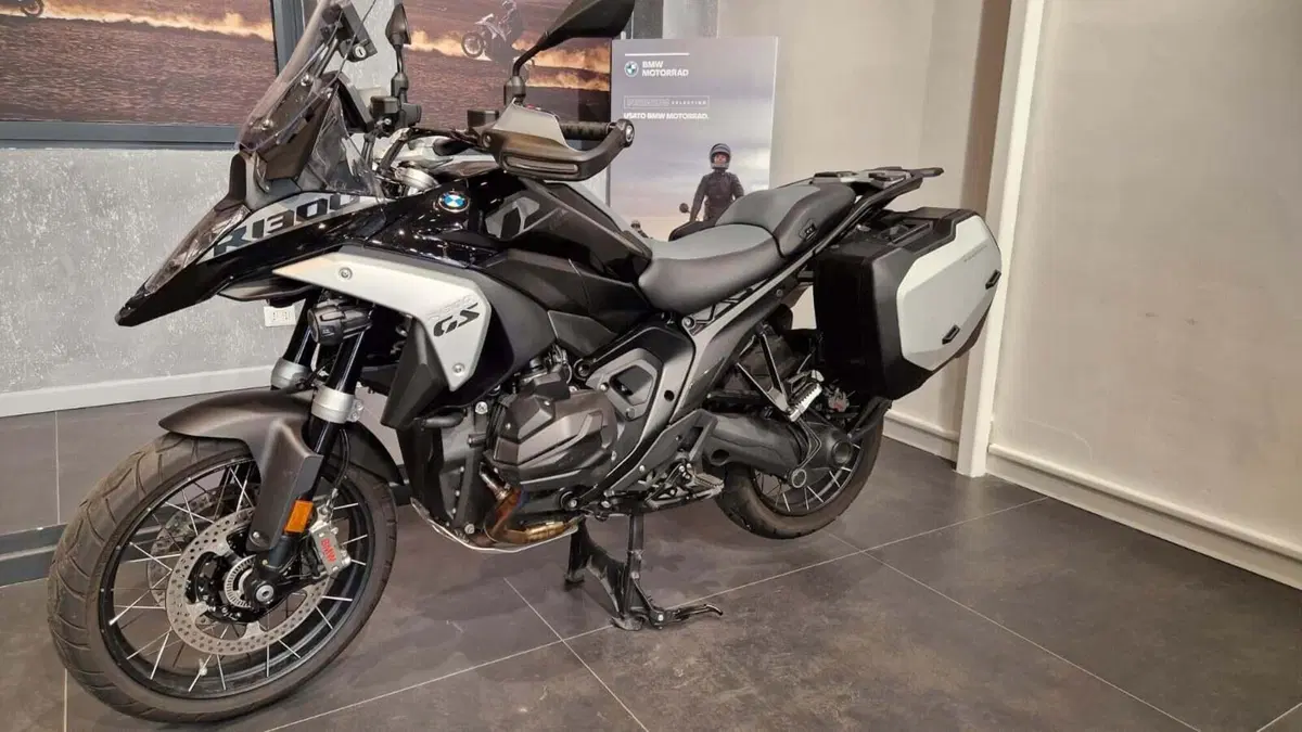 Bmw R 1300 GS Triple Black (2023 - 26) (3)