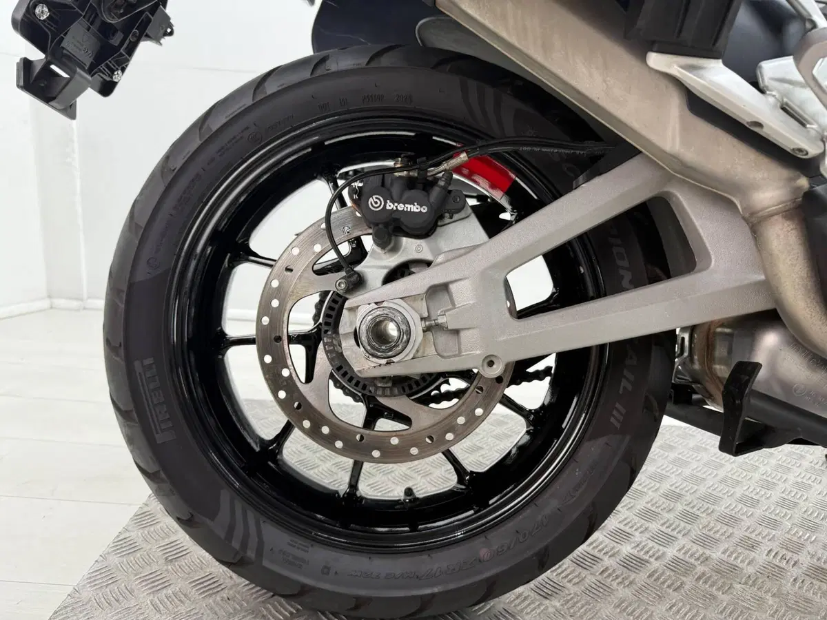 Ducati Multistrada V4 S (2021 - 24) (6)
