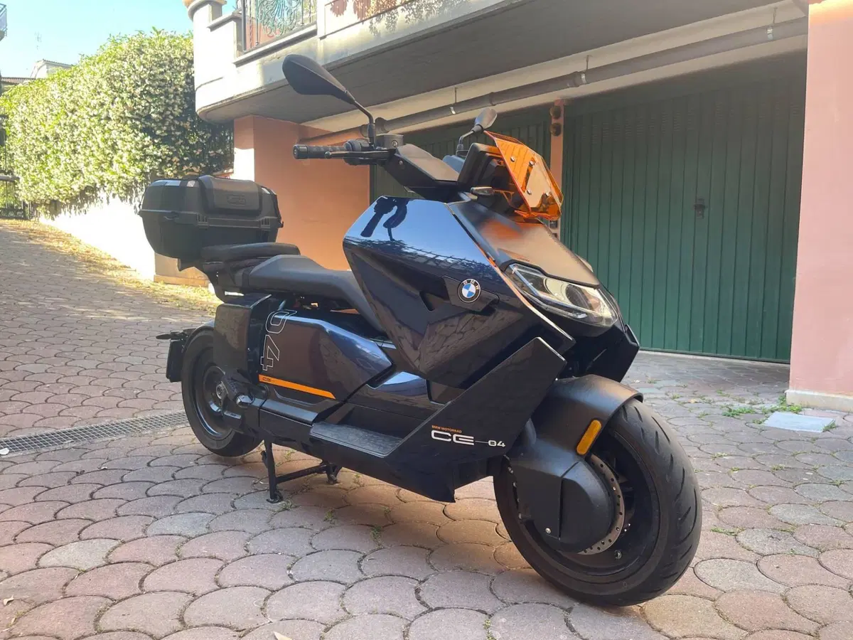 Bmw CE 04 (2021 - 25) (3)