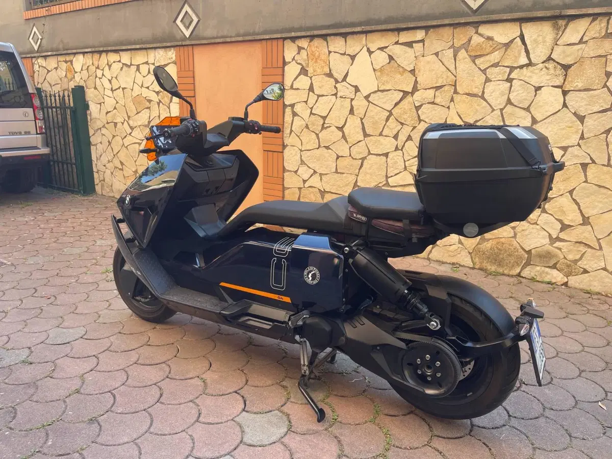 Bmw CE 04 (2021 - 25) (4)
