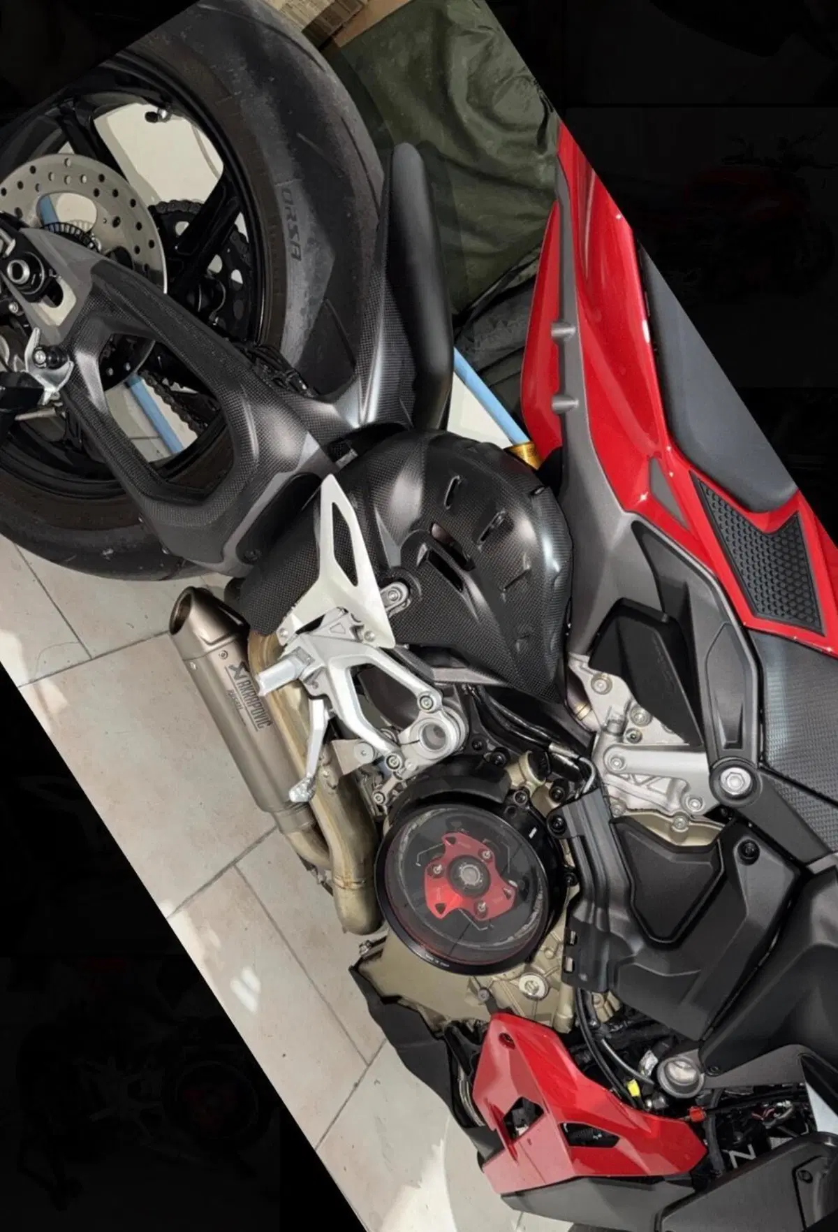 Ducati Streetfighter V4 S (2025 - 26) (3)