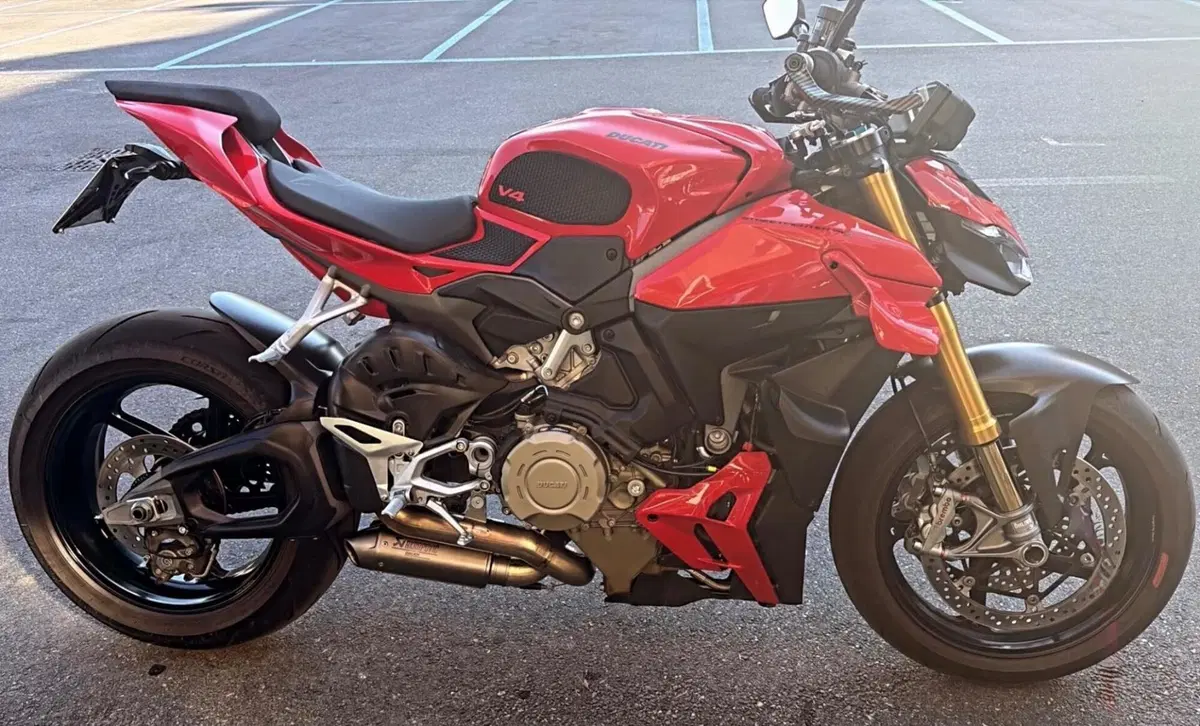 Ducati Streetfighter V4 S (2025 - 26)