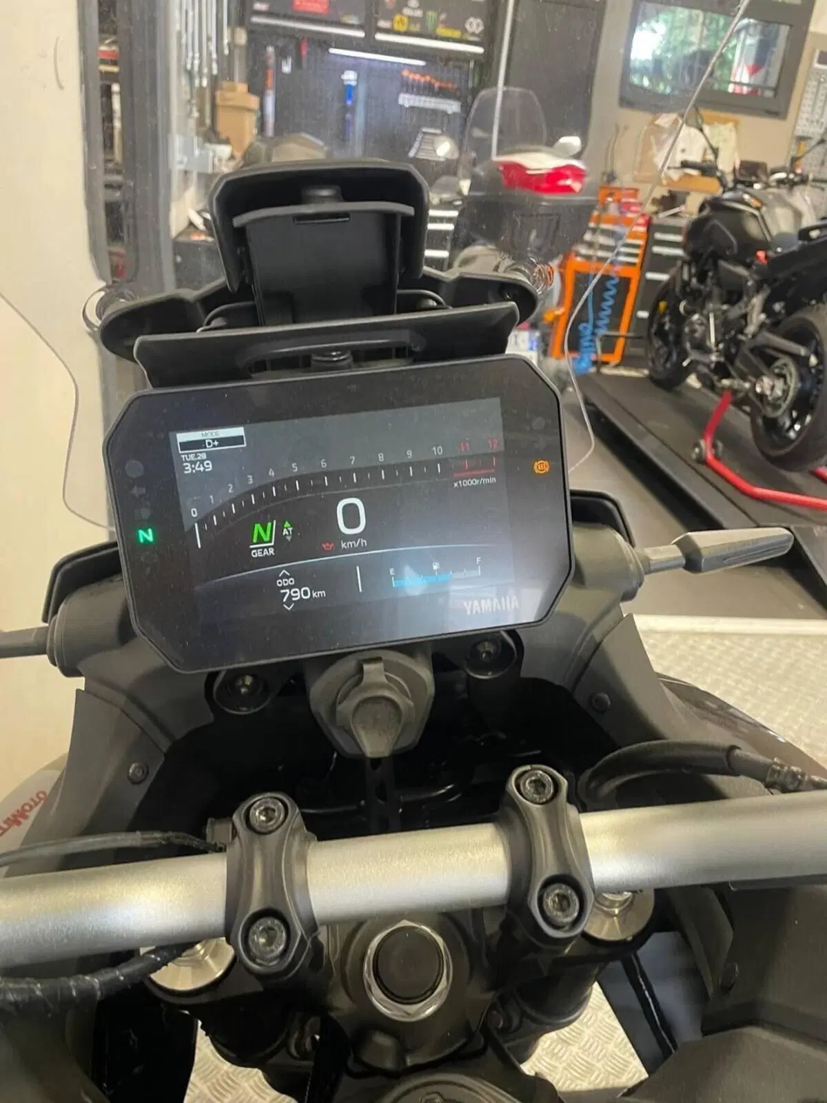 Yamaha Tracer 9 Y-AMT (2025 - 26) (3)