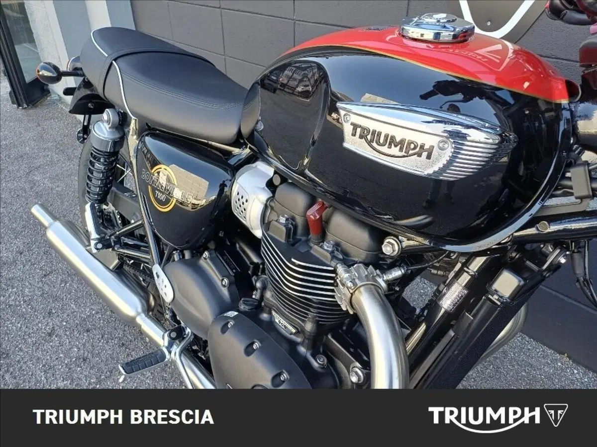 Triumph Bonneville T100 (2026) (5)