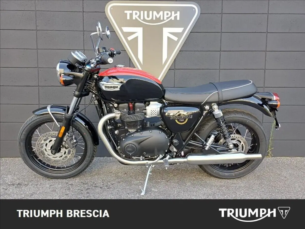 Triumph Bonneville T100 (2026) (10)