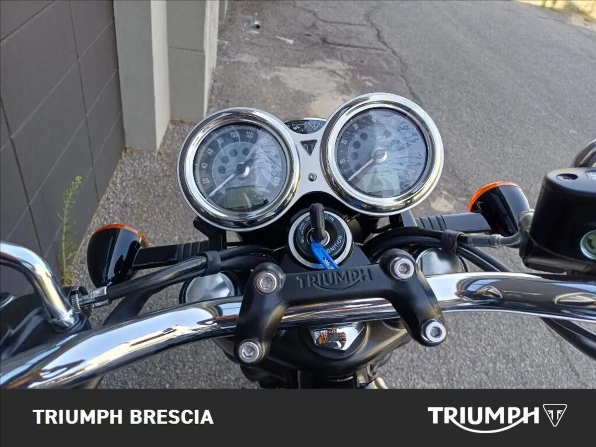 Triumph Bonneville T100 (2026) (11)