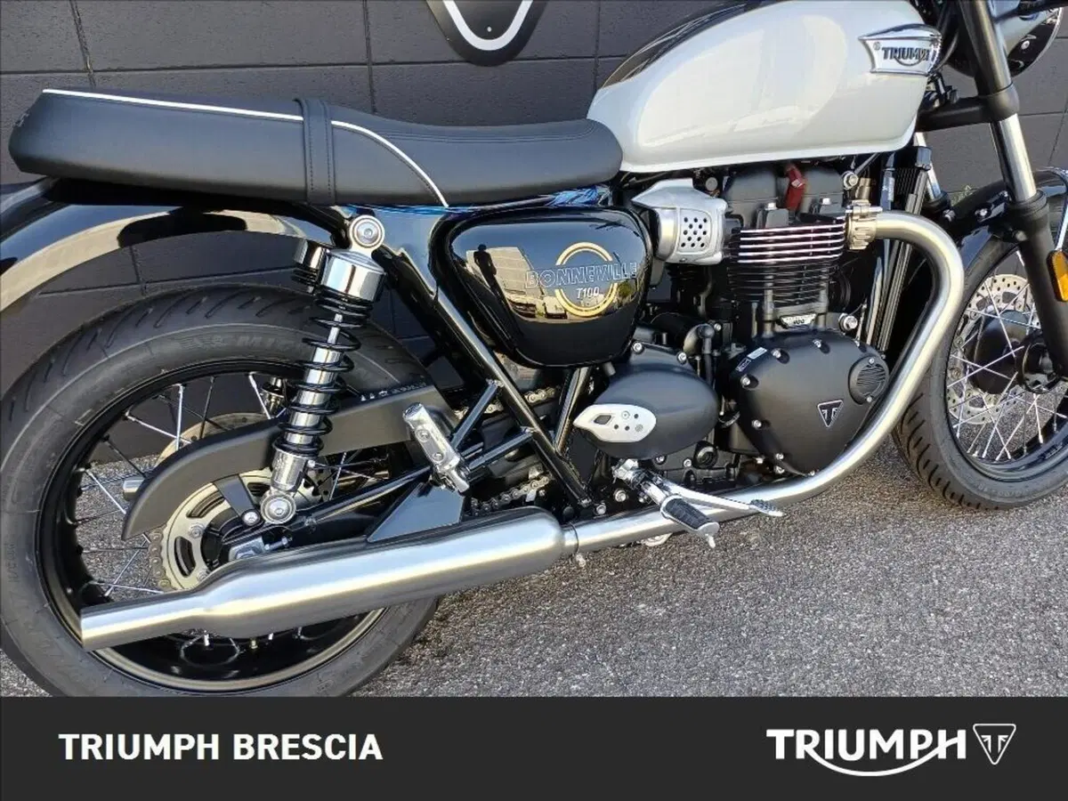 Triumph Bonneville T100 (2026) (4)