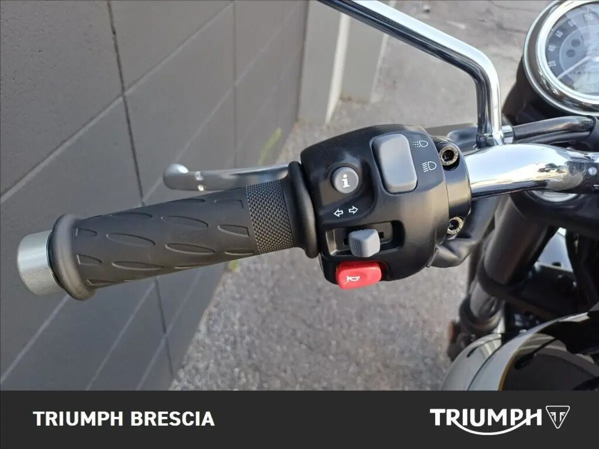 Triumph Bonneville T100 (2026) (9)