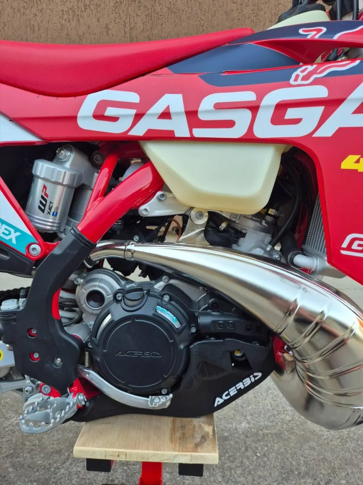 GASGAS EC 250 (2024) (6)