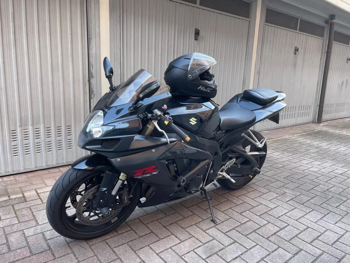 Suzuki GSX R 600 (2006 - 07) (2)