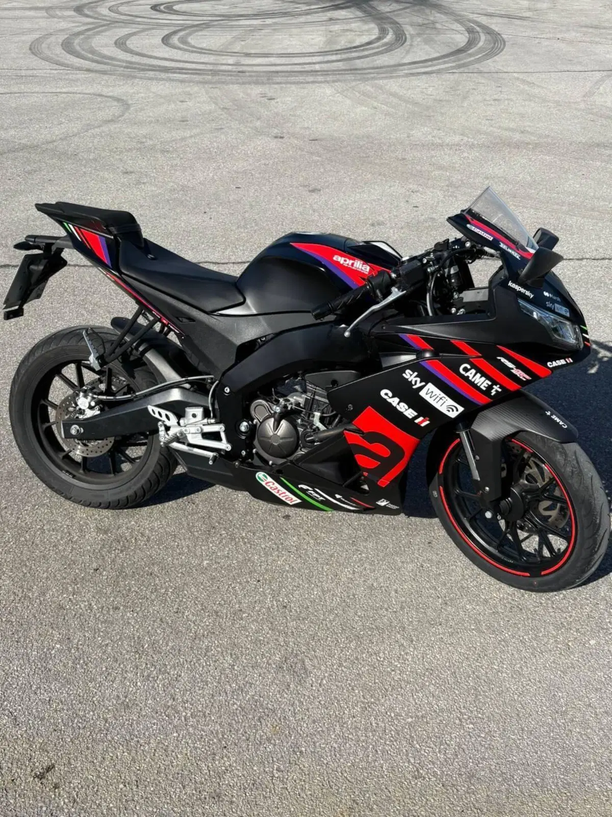 Aprilia RS 125 GP Replica (2021 - 24) (4)