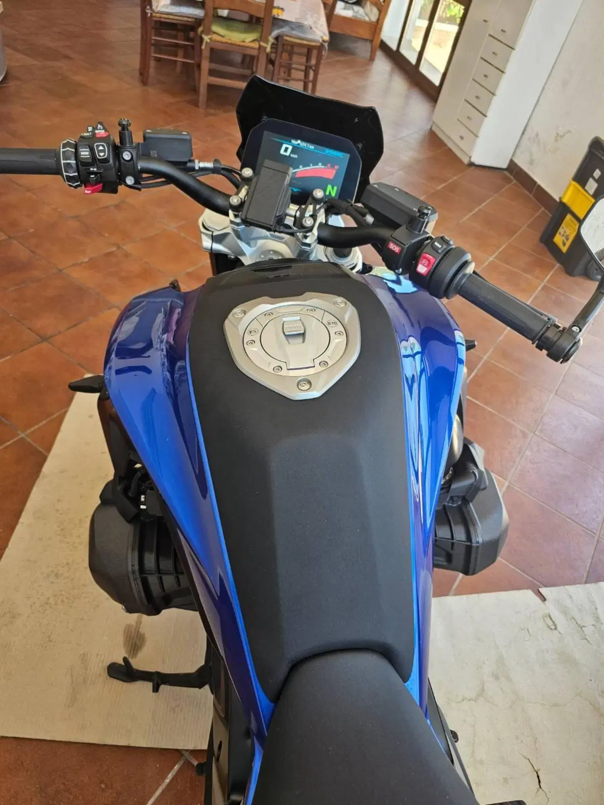 Bmw R 1300 R (2026 - 27) (6)