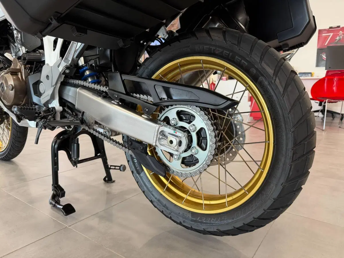 Honda Africa Twin CRF 1100L Adventure Sports DCT Travel Edition (2022 - 23) (15)