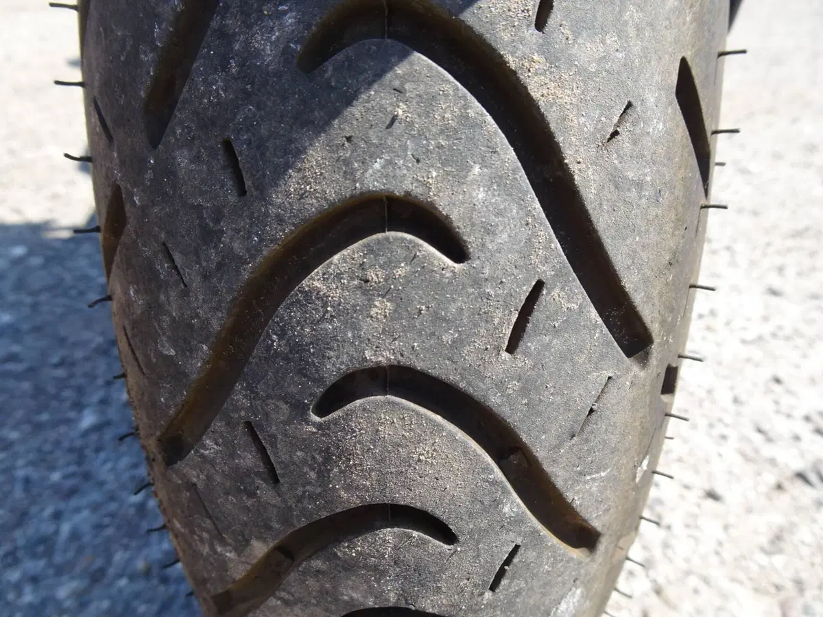 Kymco Xciting 500 i (2007 - 11) (15)