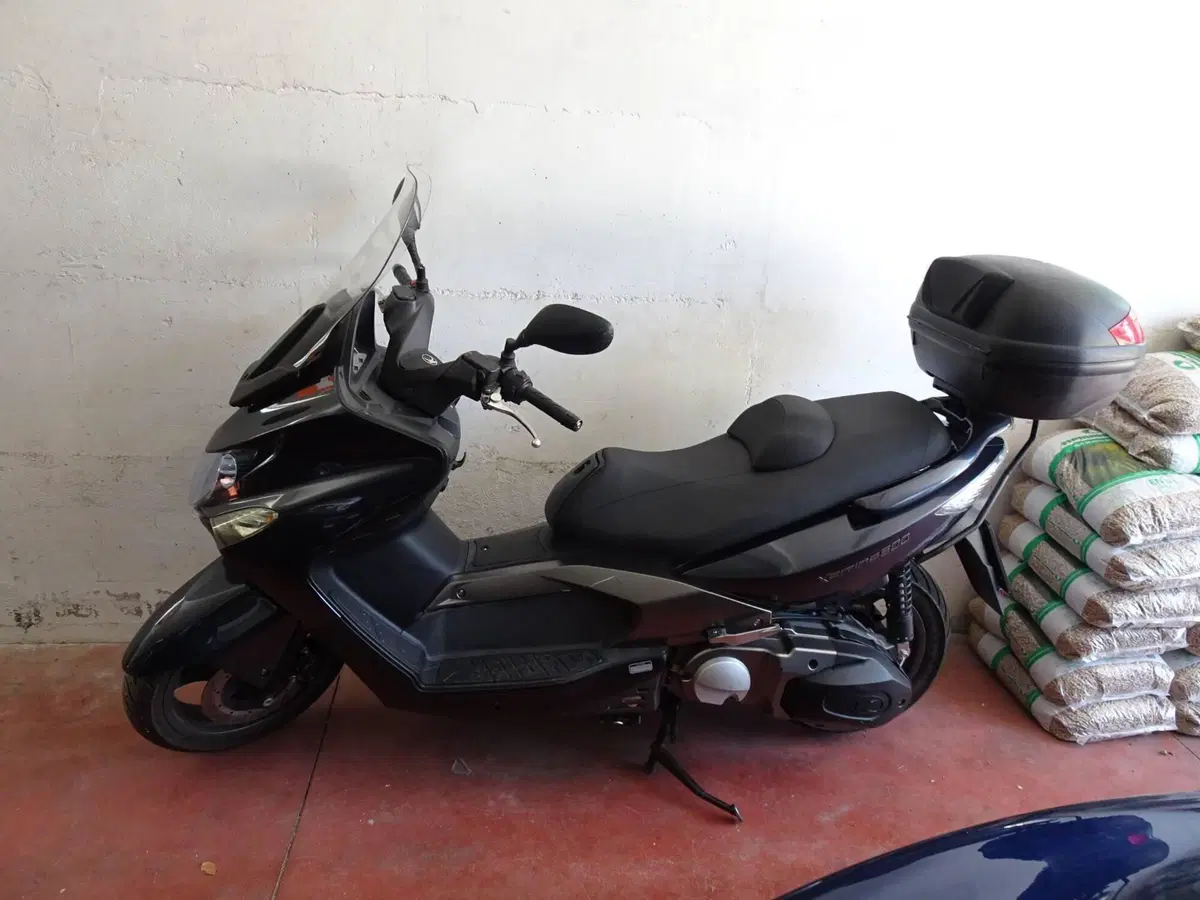 Kymco Xciting 500 i (2007 - 11) (16)