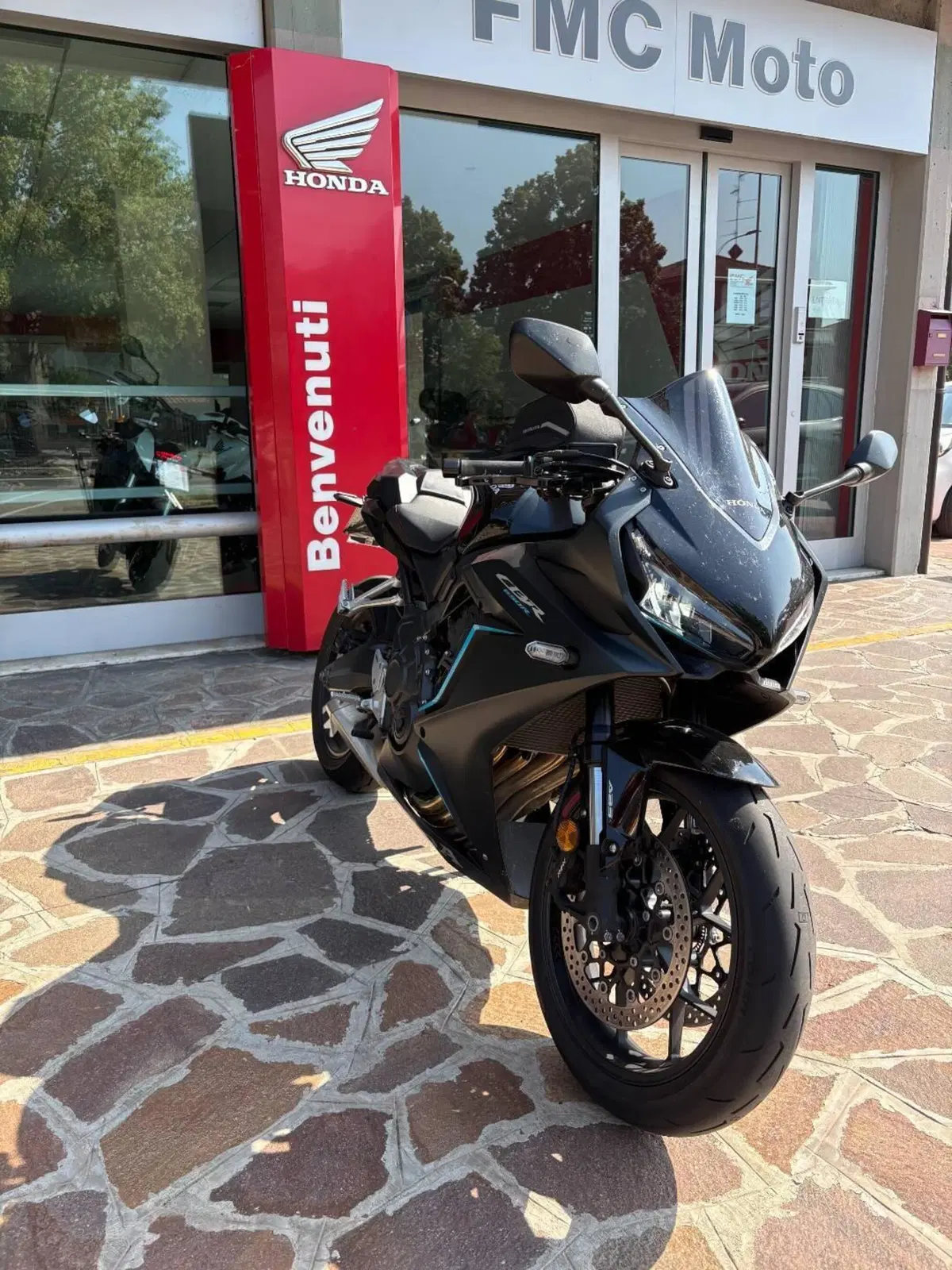 Honda CBR 650 R (2021 - 23) (4)