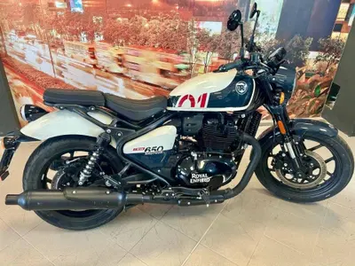 Royal Enfield Shotgun 650 (2024 - 26) usata