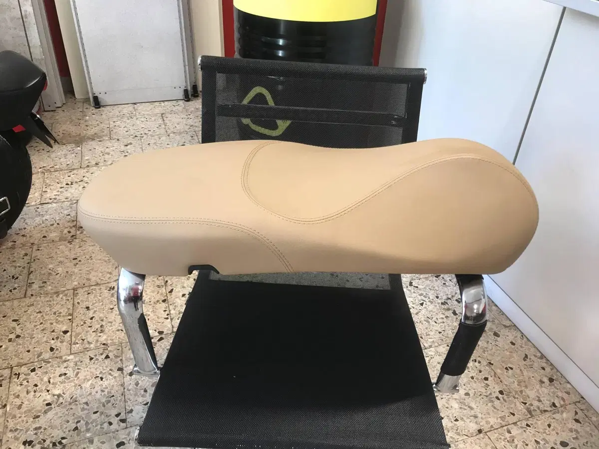 Sella Vespa Primavera 50 (2)
