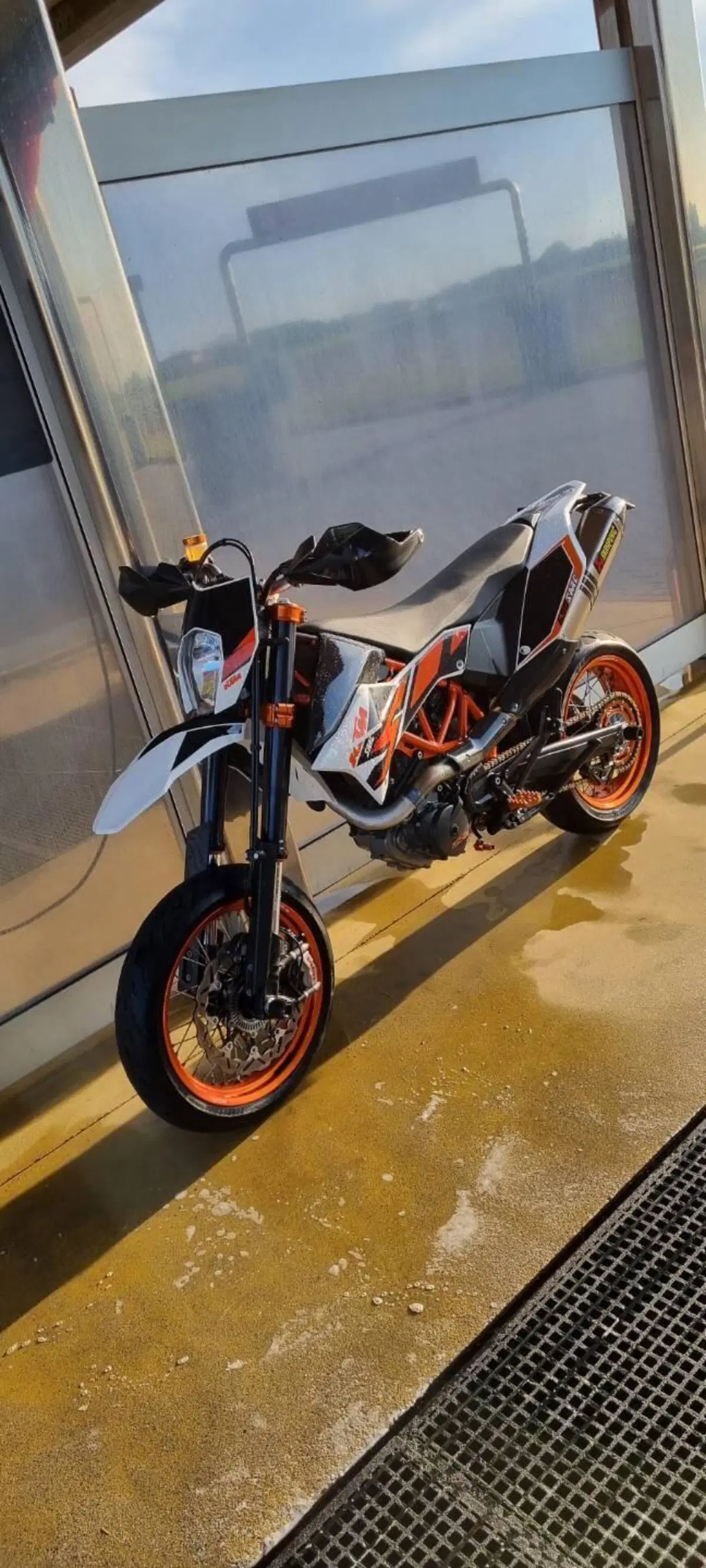 KTM 690 SMC R (2012 -17) (2)